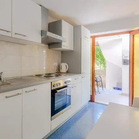 公寓 Eco-apartments With Garden