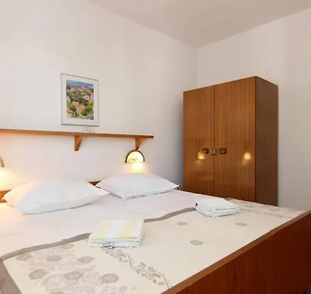 公寓 Eco-apartments With Garden