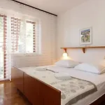 Lejlighed Eco-apartments With Garden Baška Voda